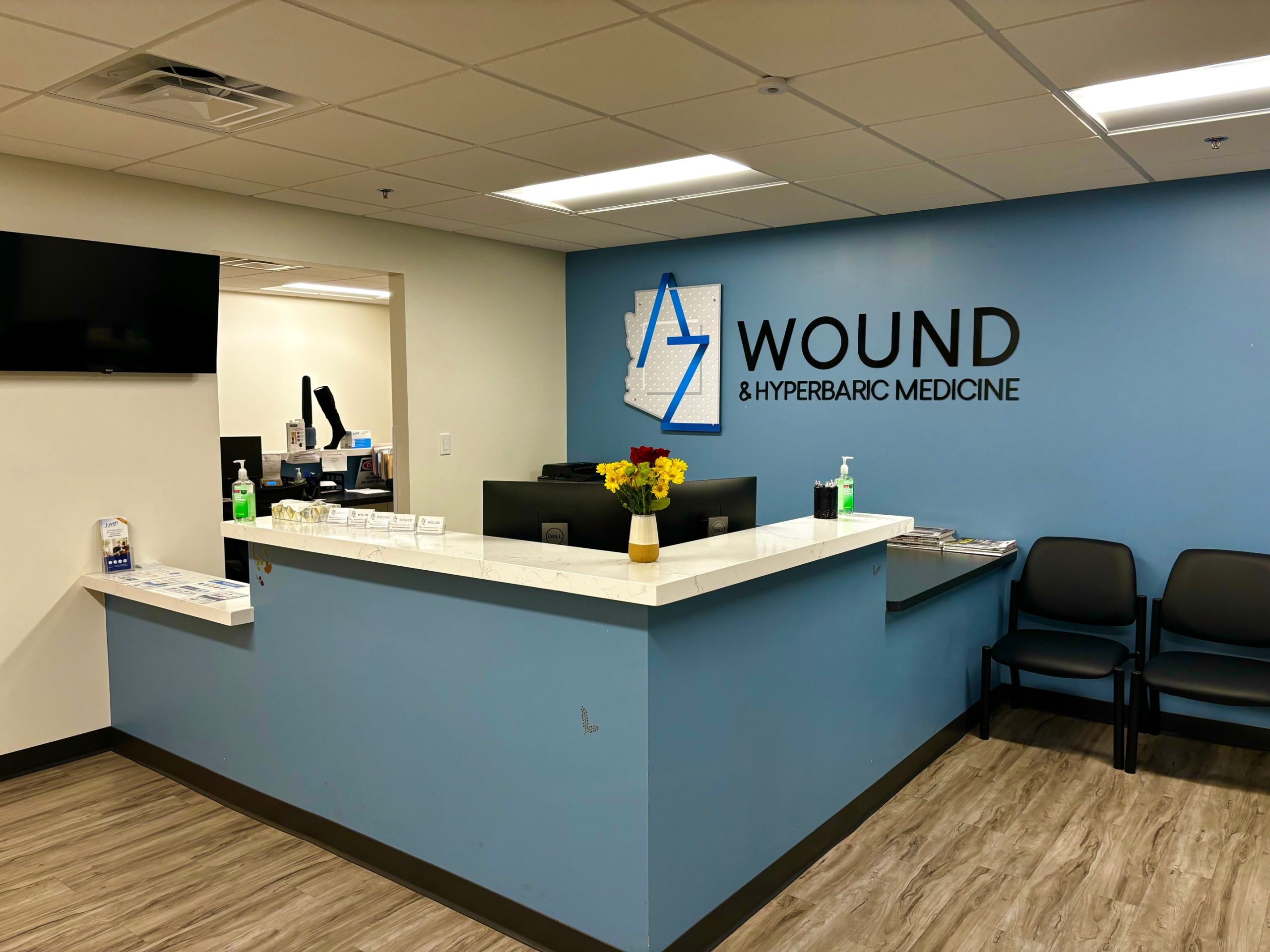 front lobby at az wound hyperbaric medicine in mesa scaled